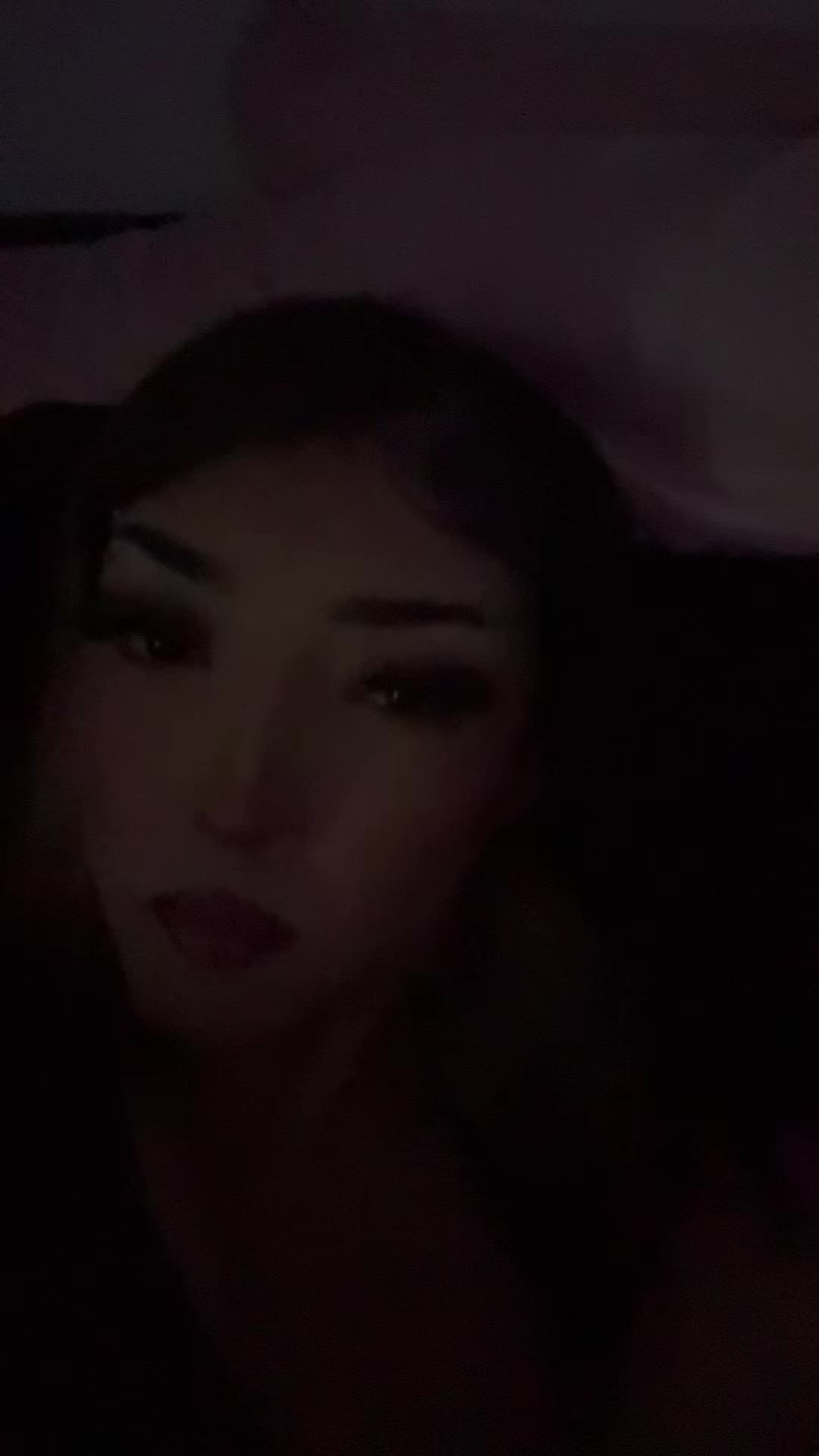 @𝒬𝓊ℯℯ𝓃