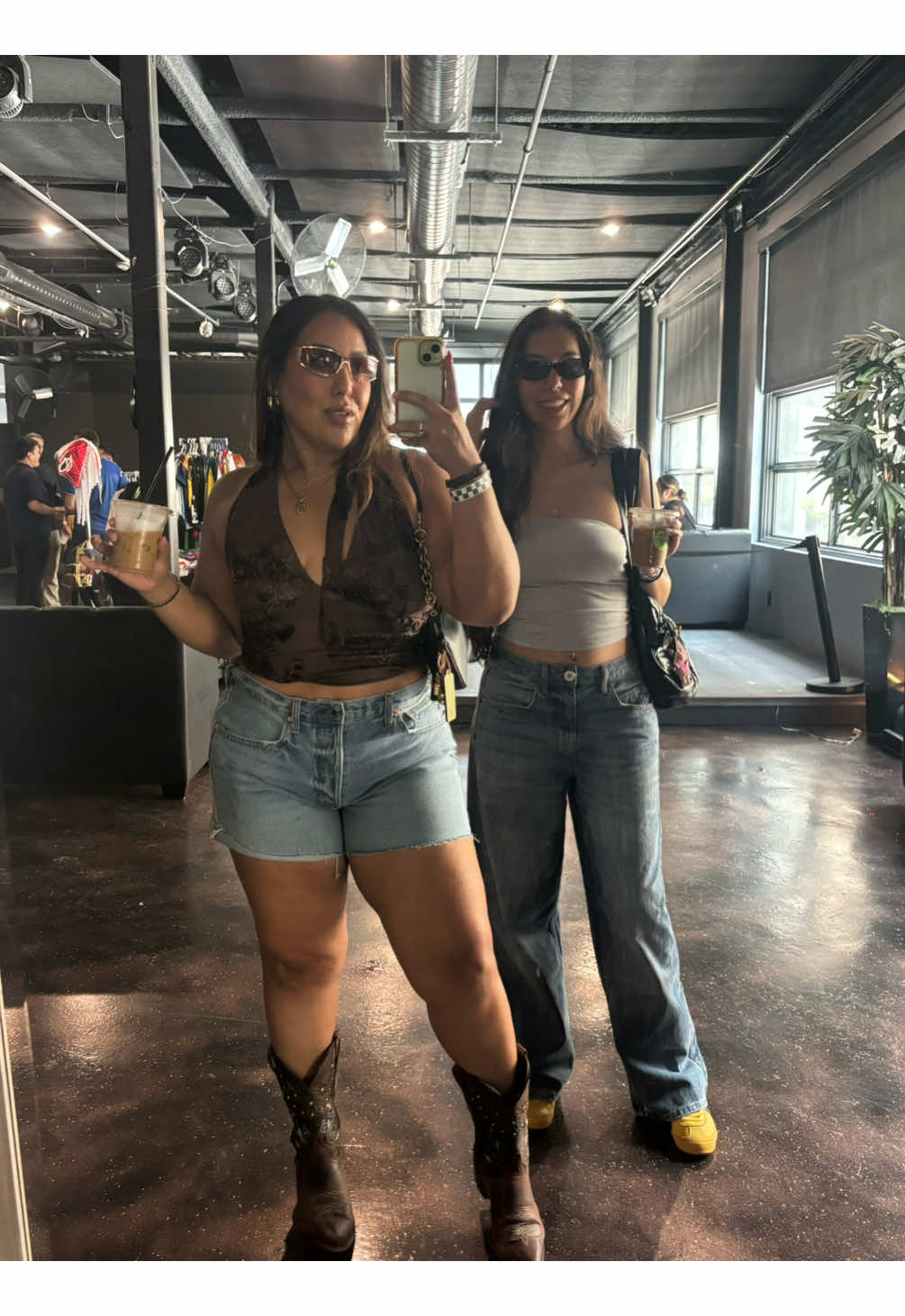 @Liz Noza