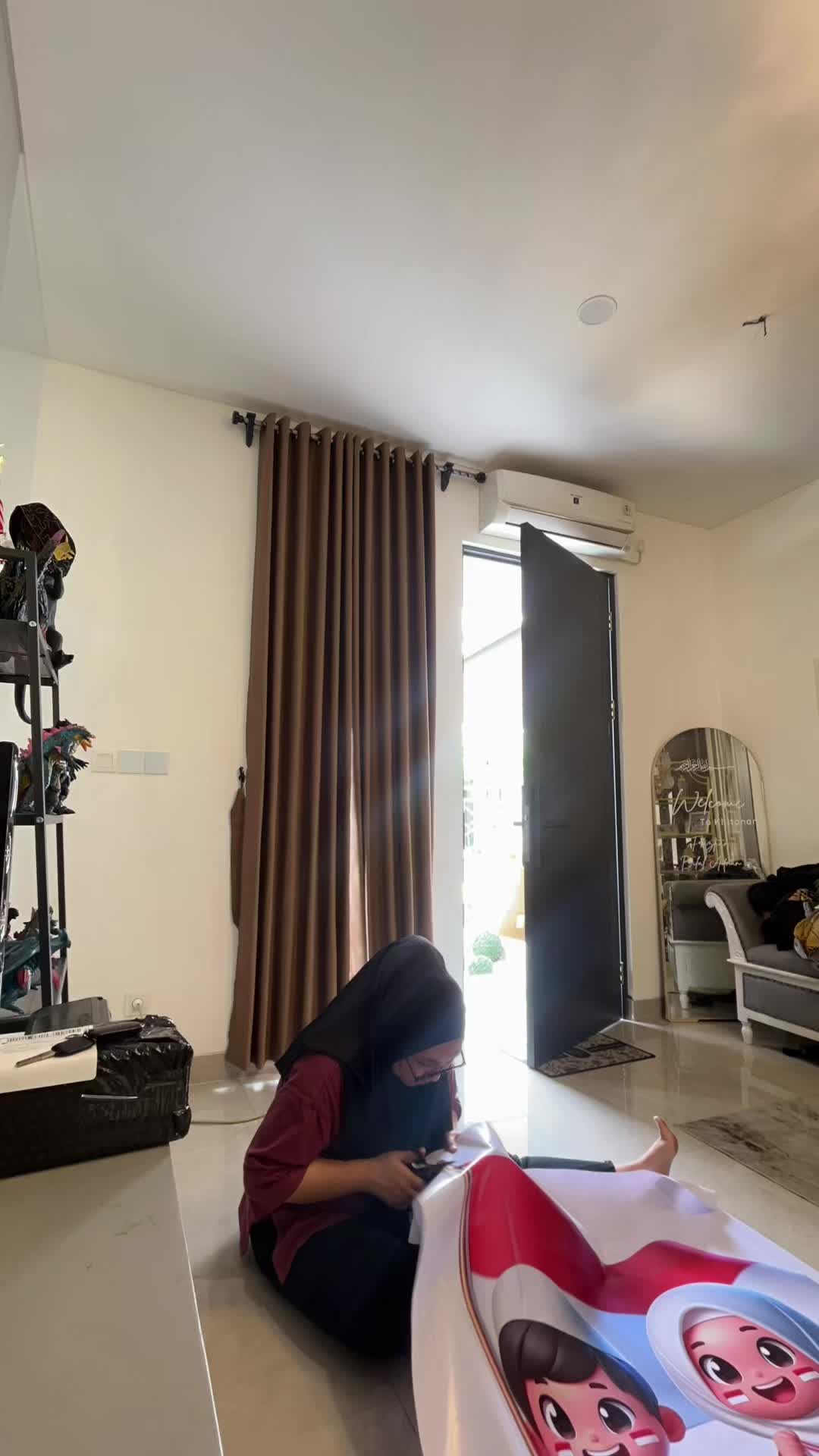 @finaQurniawati_MUA