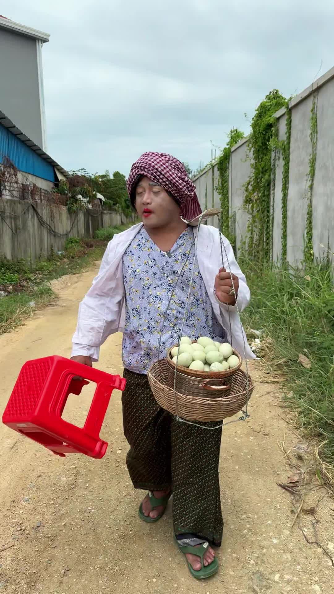 @ពូណុយ- រឿងកំប្លែង