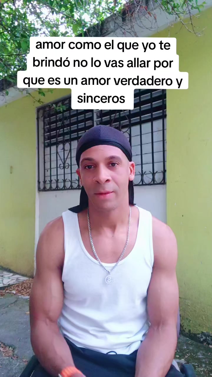 @el.chico dur&oacute; mami