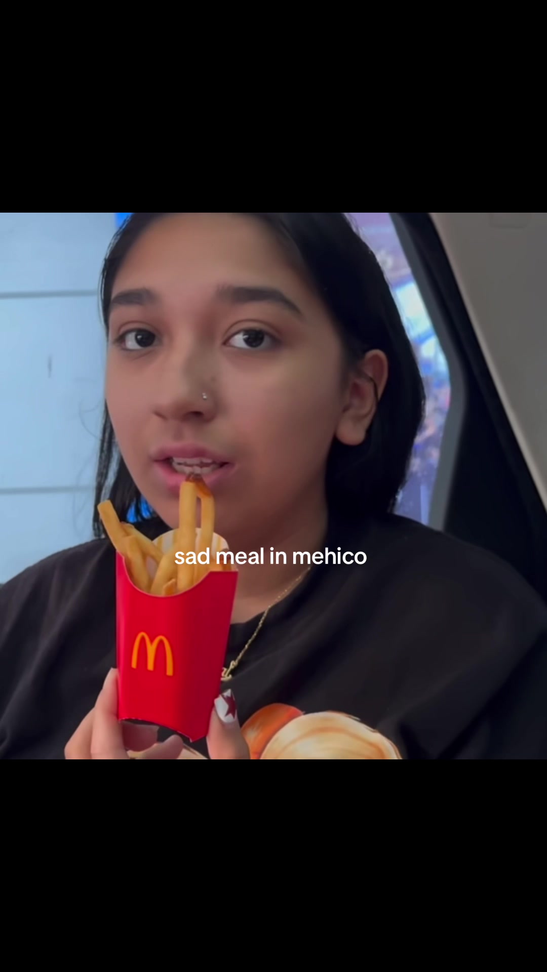 @⃟