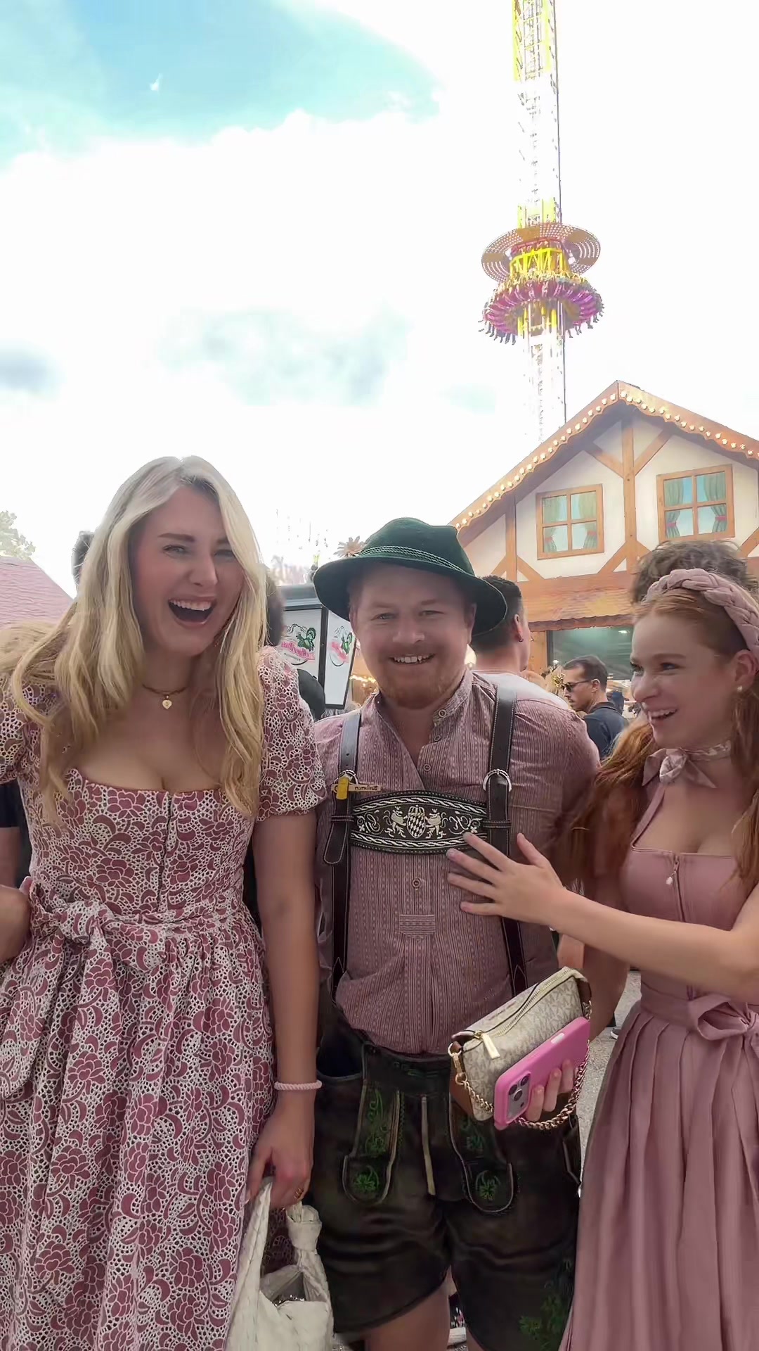 @VASHIONESSA - Dirndl&Festl💕
