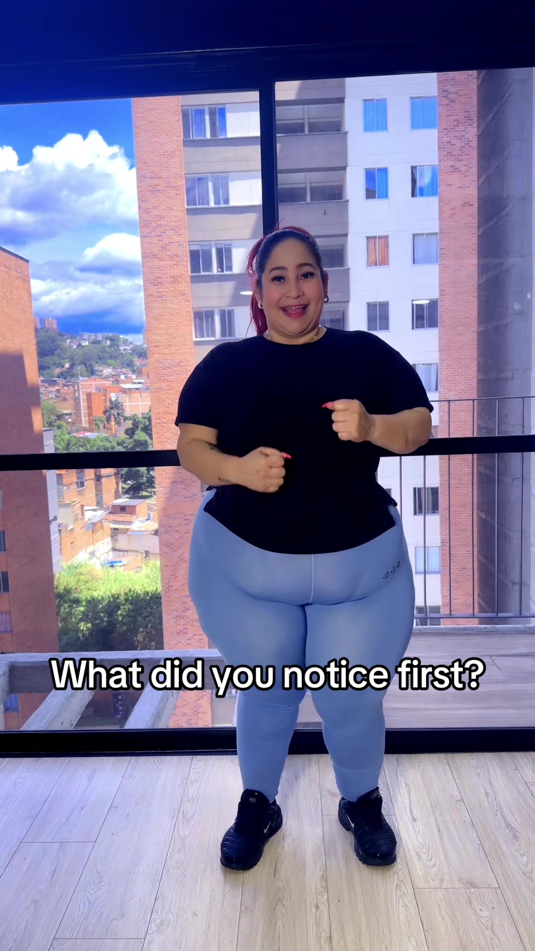 @lolapearvibes