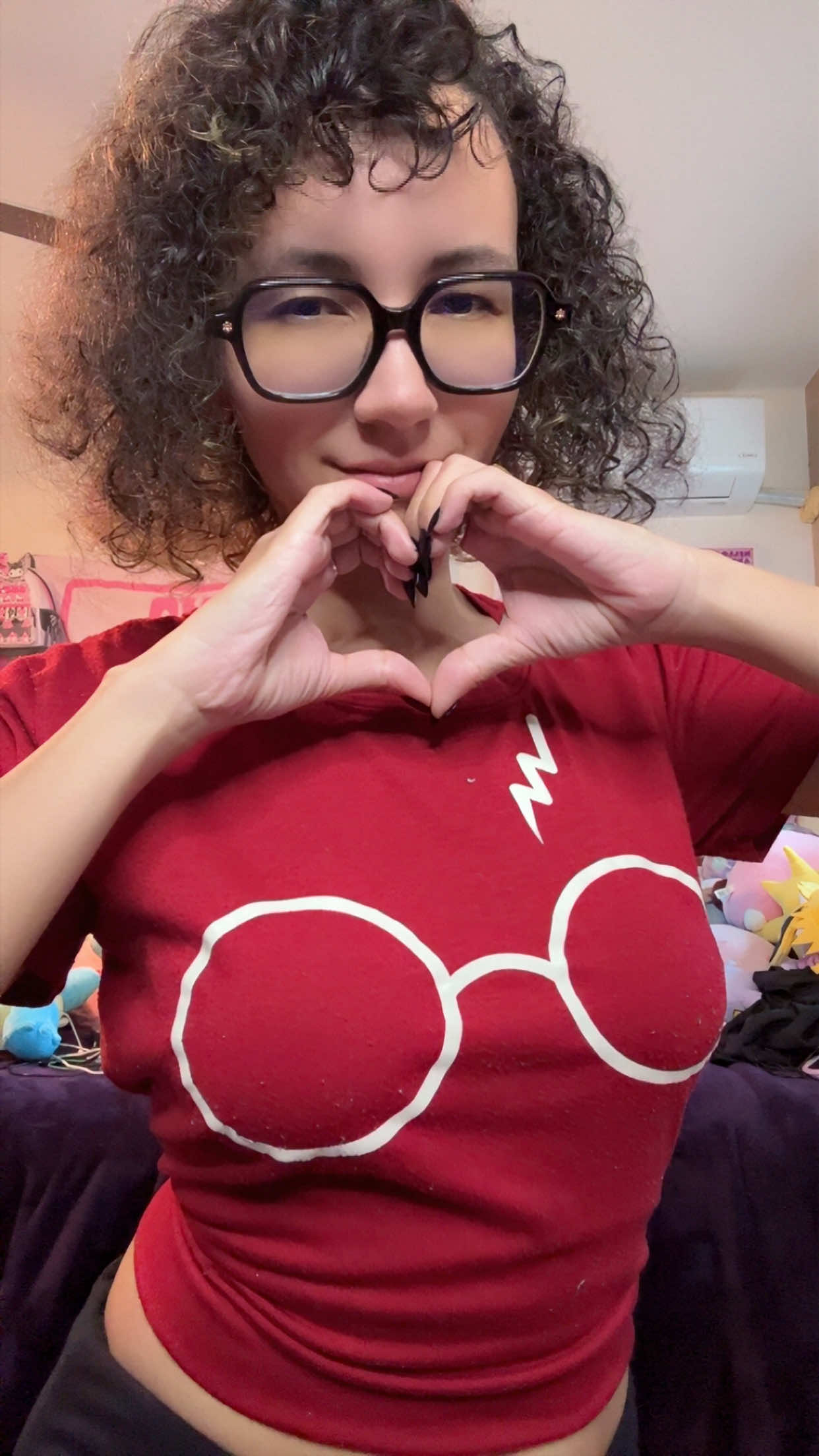@♡ 𝕂𝕚𝕜𝕚 ♡