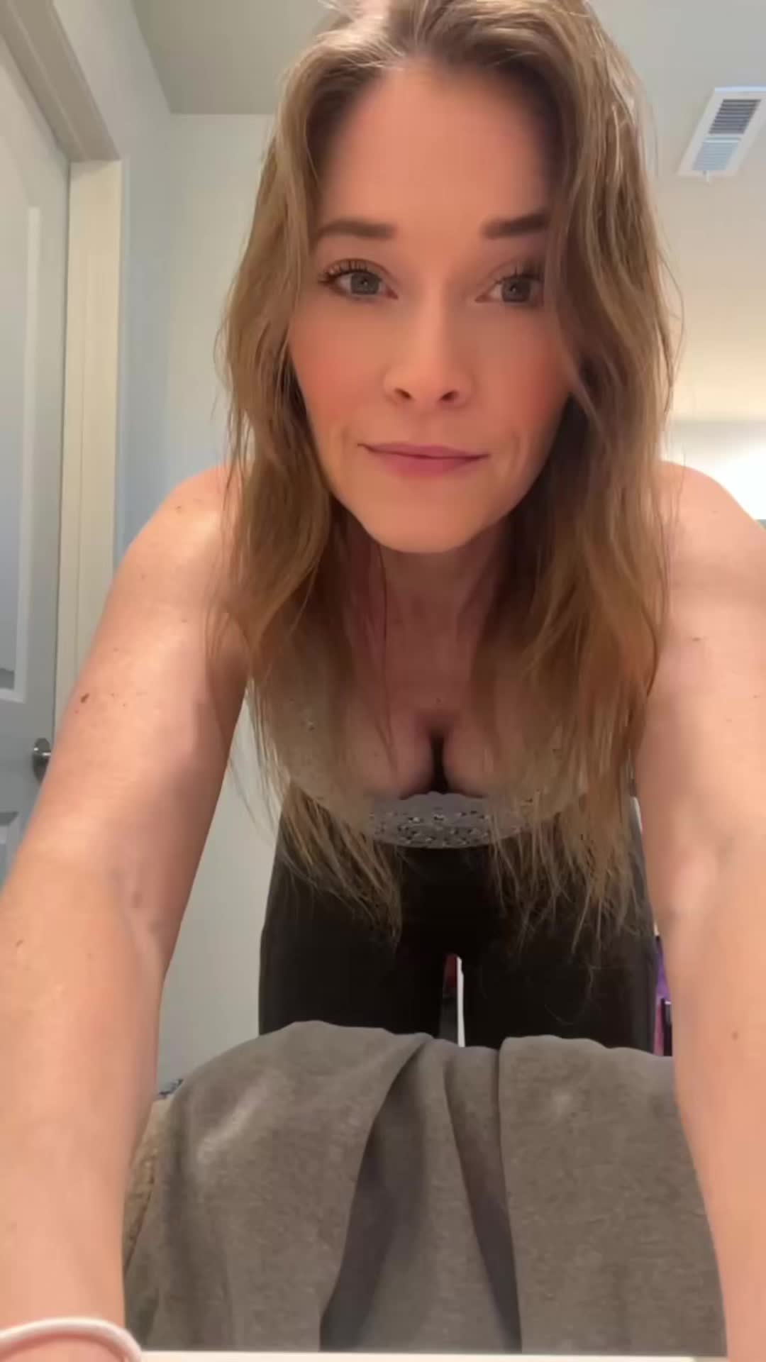 @rebel_star00