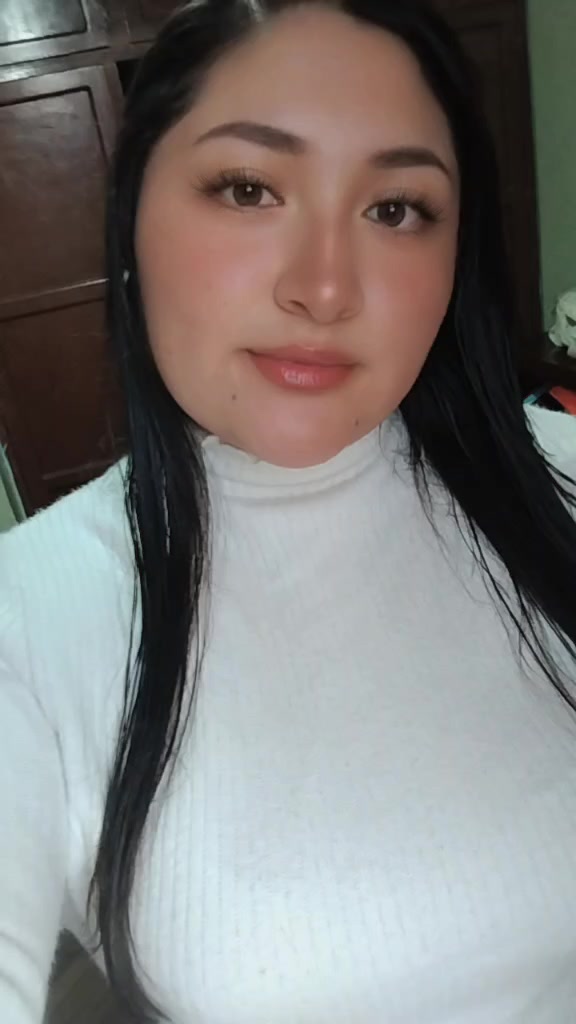@Estefania 🌻🩷