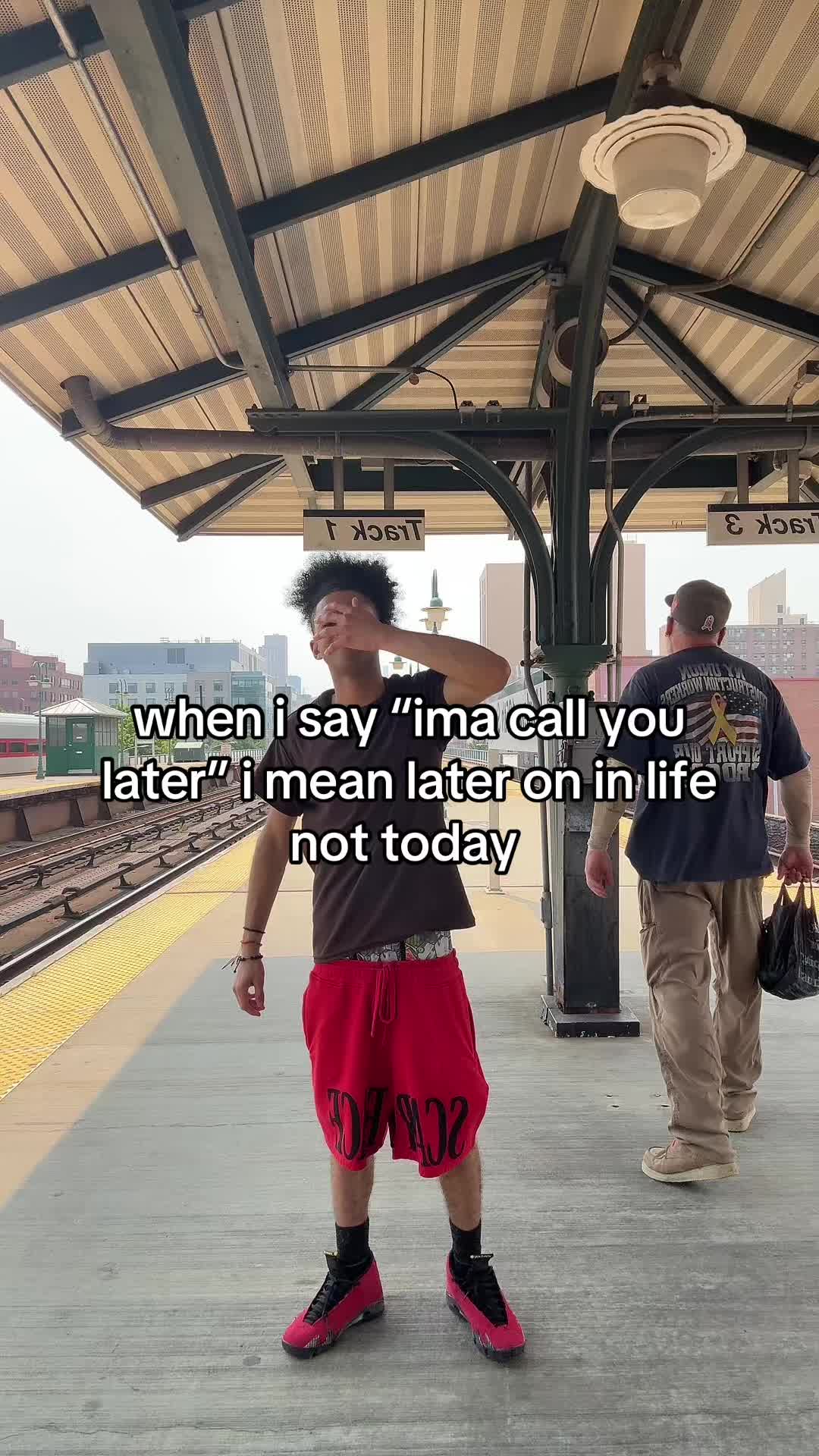 @derekyb
