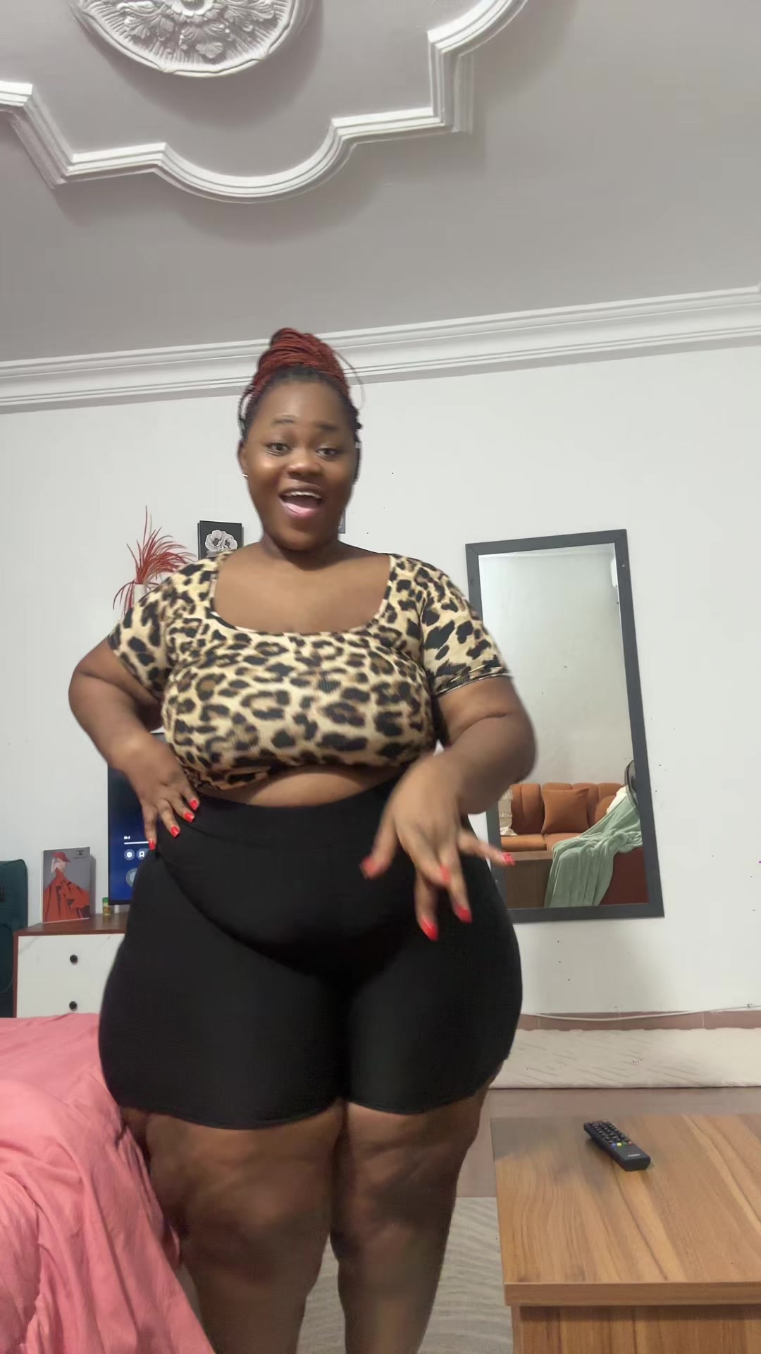 @Baddie apoutchou 😍🍑🍇