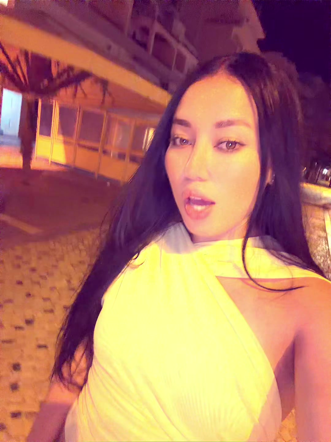 @Vane L✨