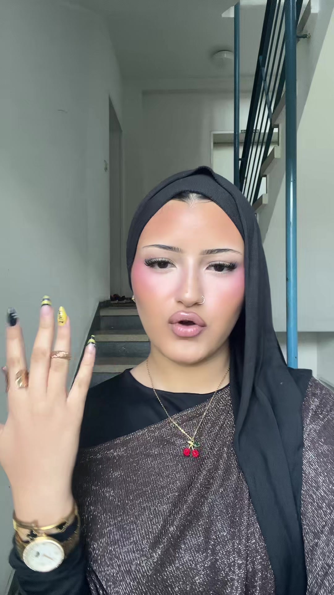 @nour