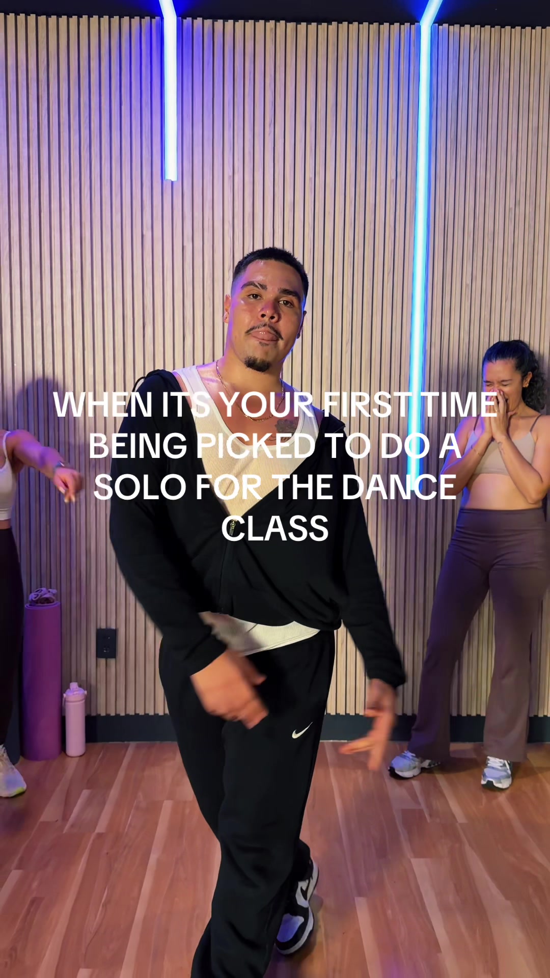 @AYO CHRISSS