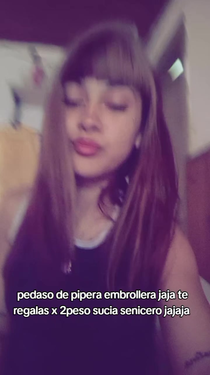 @Iaraaa__5