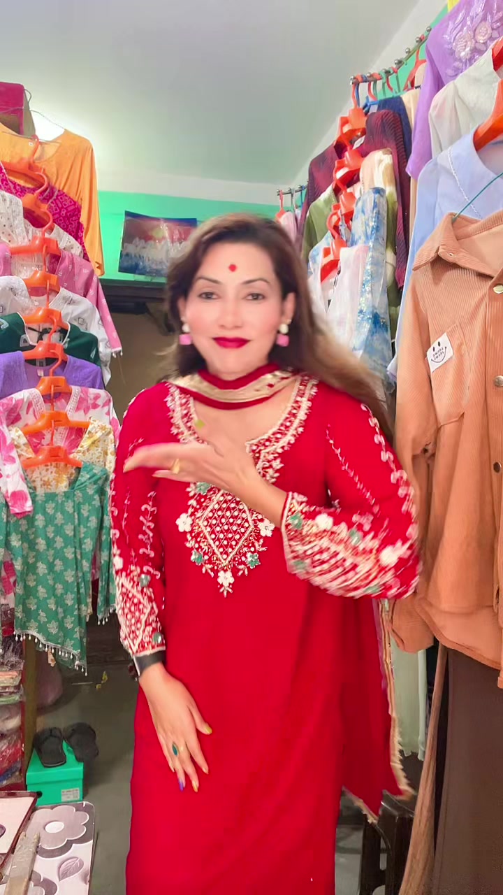 @Bhumika (bhumee collection)