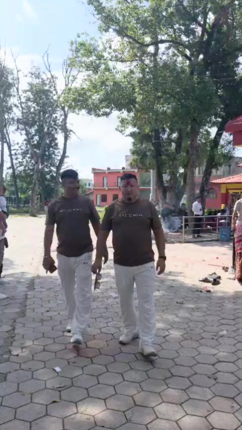 @अभागी कान्छो