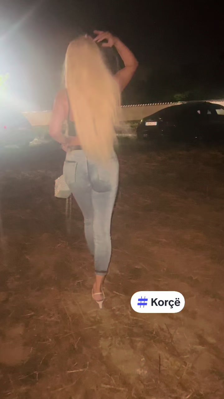 @Je Suis Mela