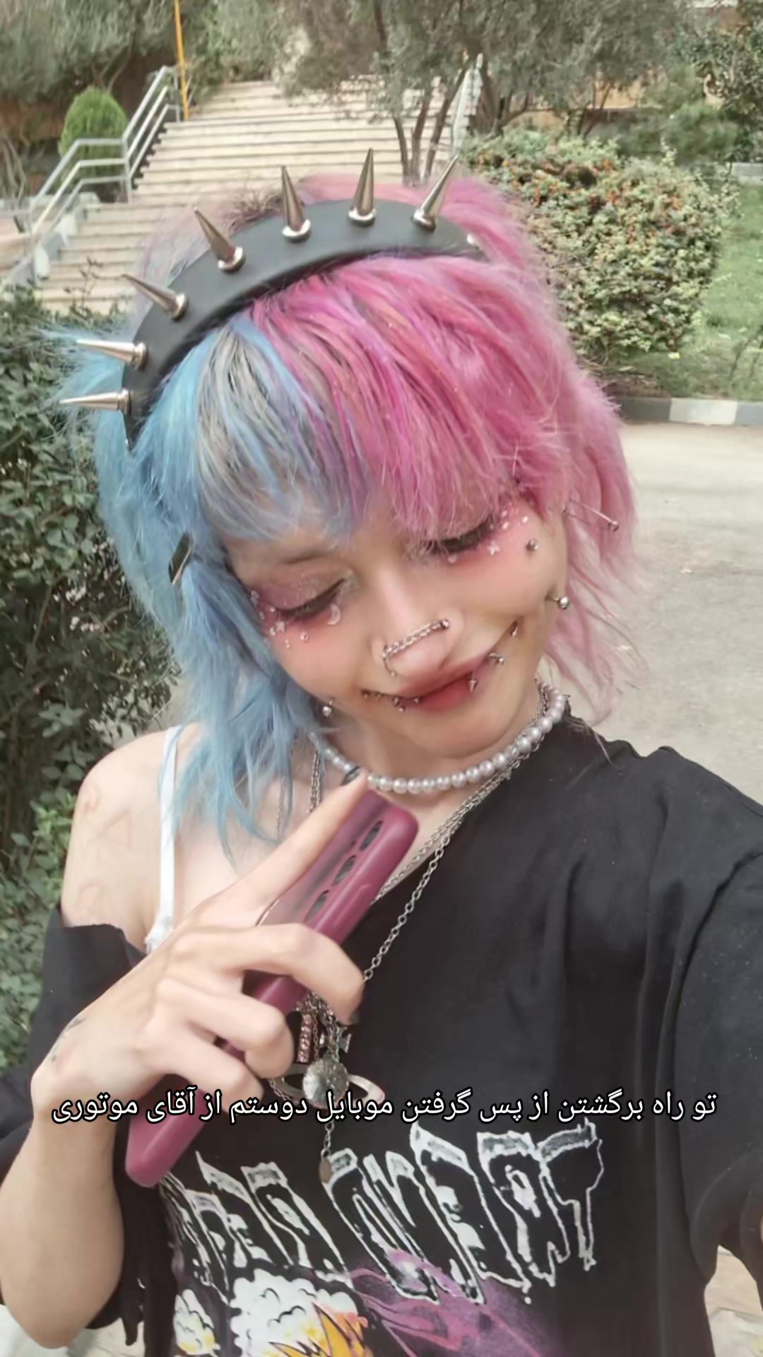 @April مهرسا هستم ولی