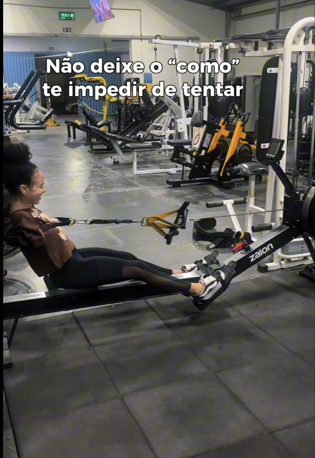 @Vitória Bueno