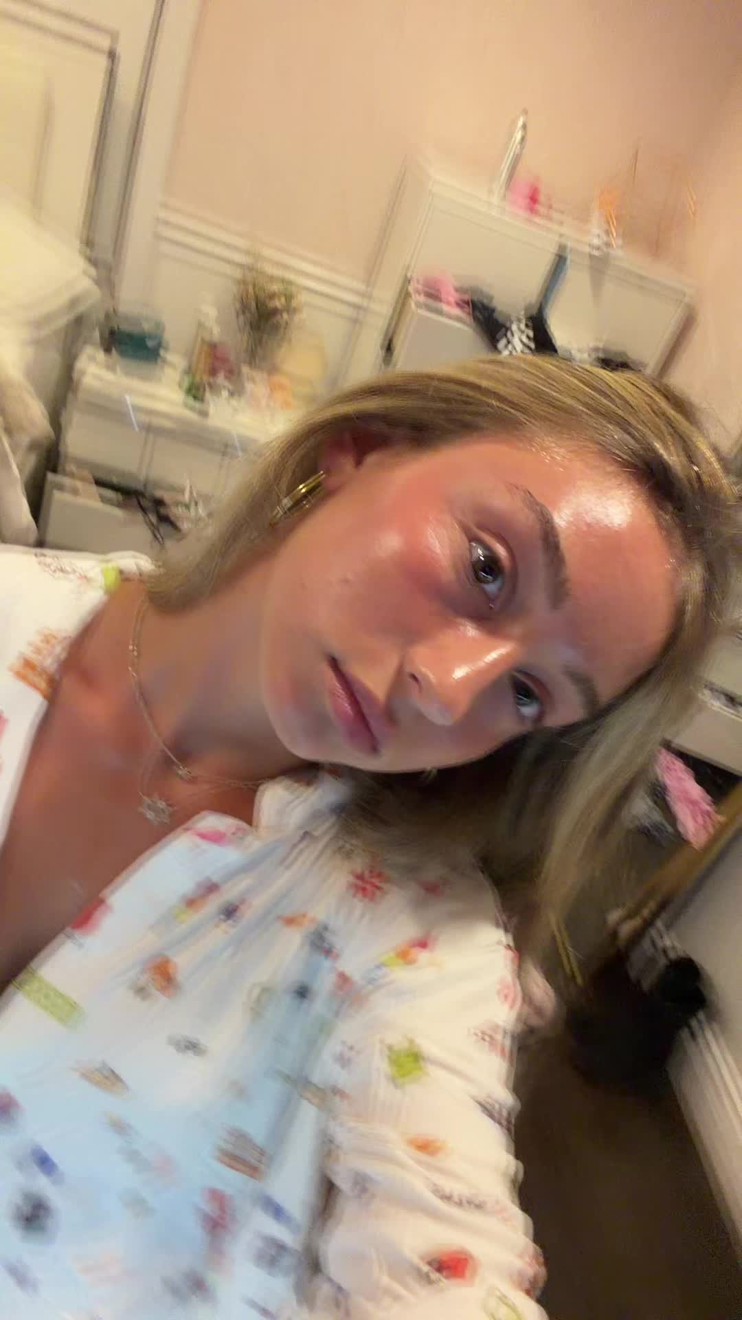 @bellarice_