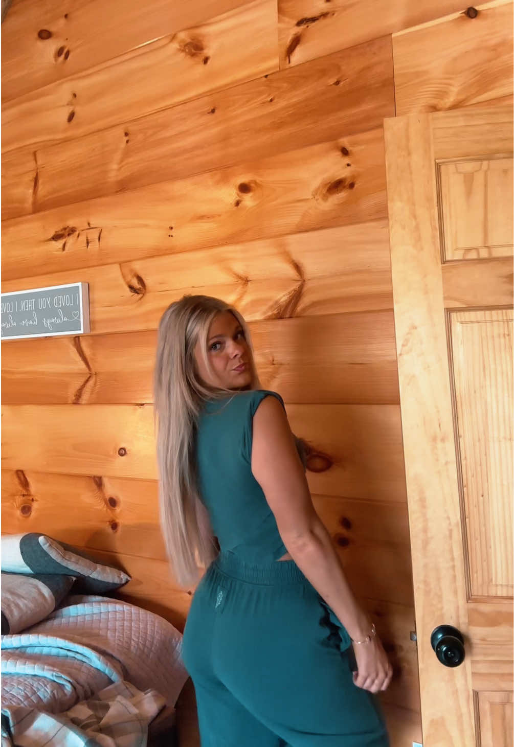 @user5792693930817
