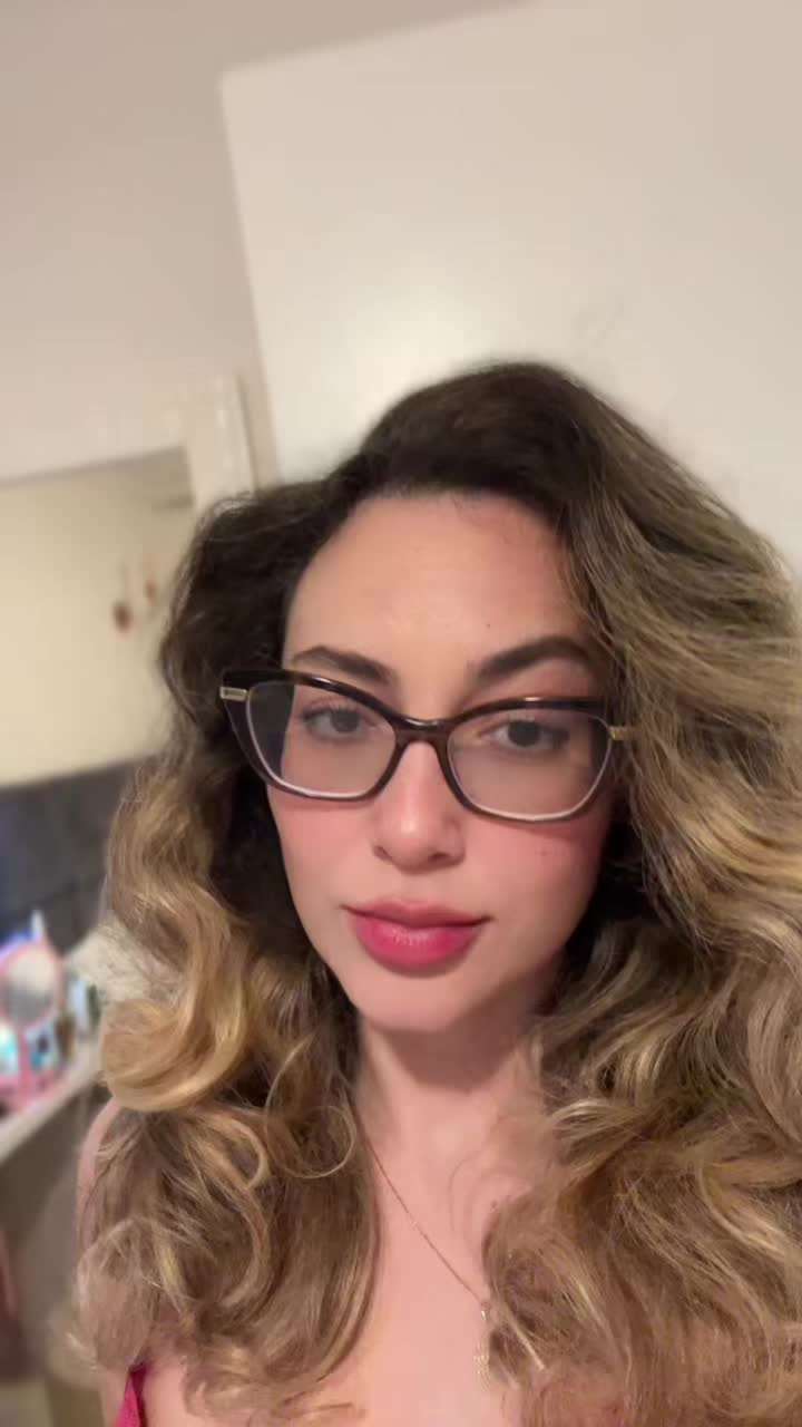 @karolmarimarr