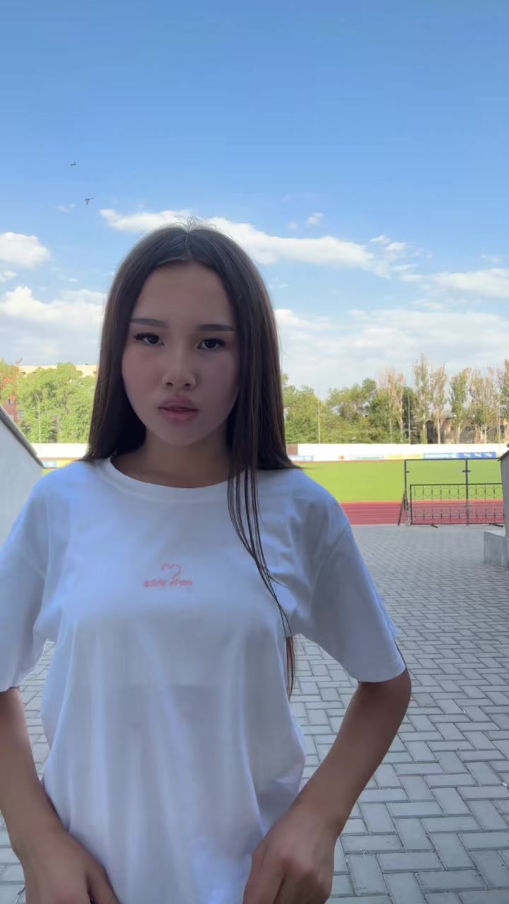 @๐ ๐ฆ ๐ข ๐ง ๐จ ๐ซ ๐ข ๐ฌ