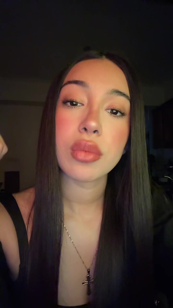 @valen💋