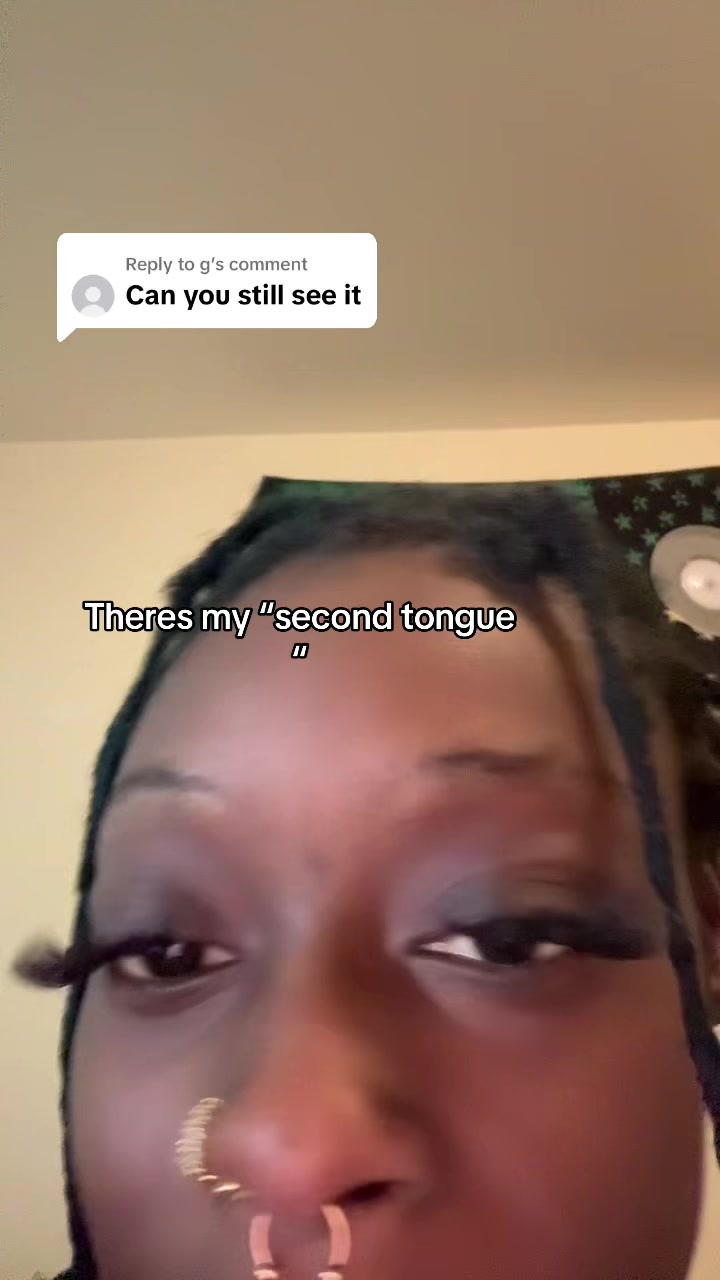 @🫀👩🏾&zwj;❤️&zwj;💋&zwj;👨🏻