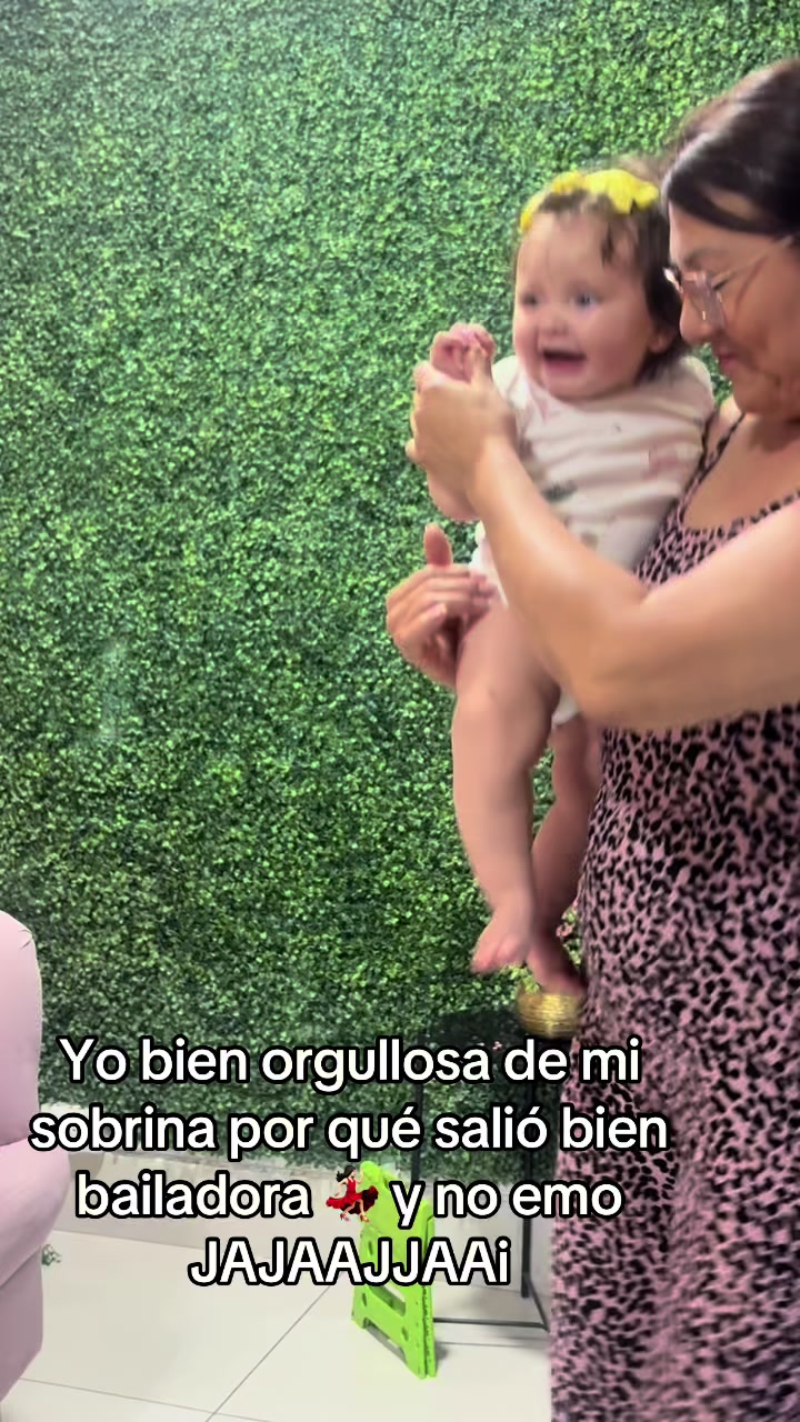 @Anahi Amador