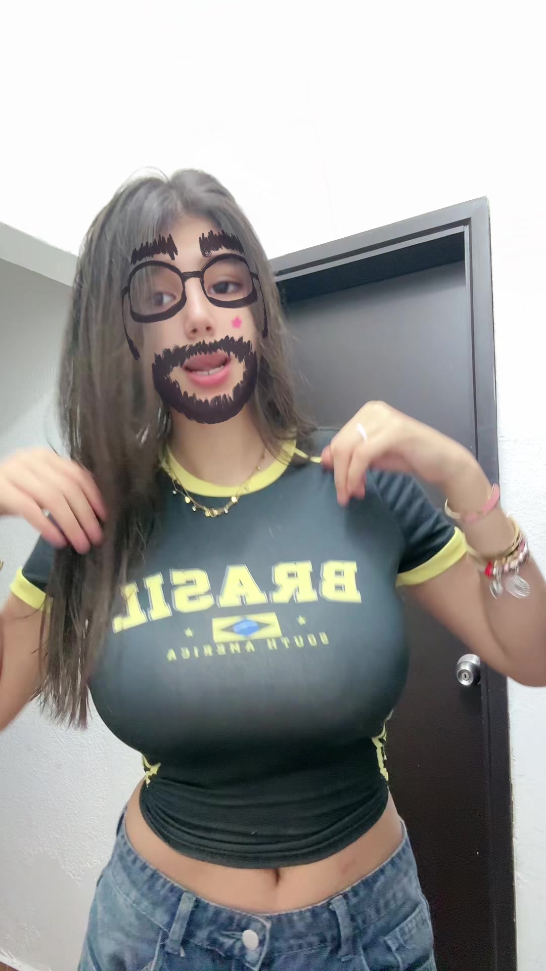@𝑲𝒂𝒎𝒊𝒍𝒂🐰