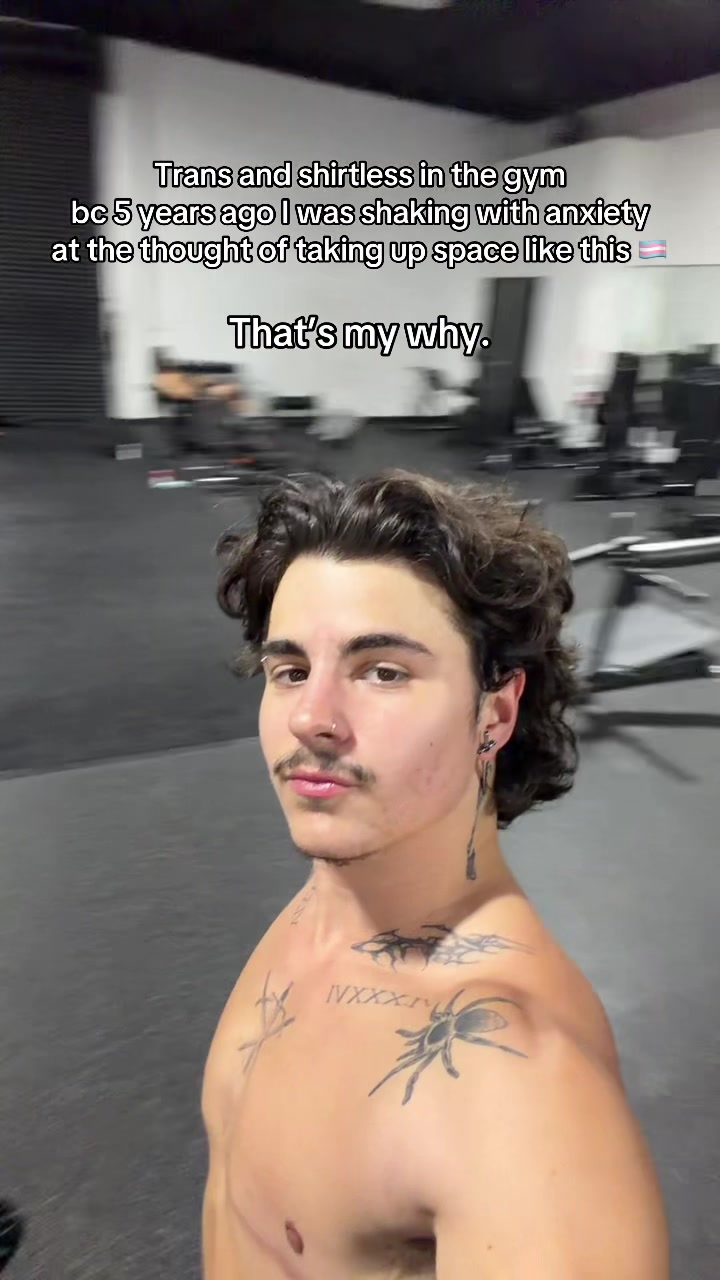 @Grayson | LGBTQ Fitness Coach
