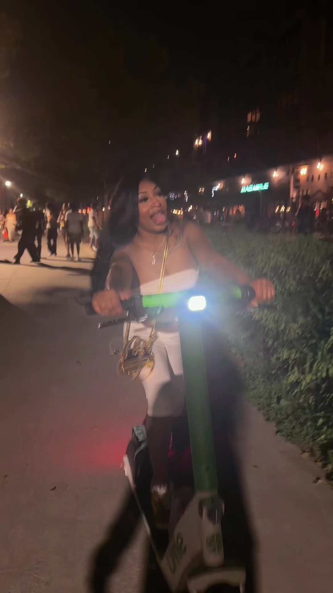 @JAYLA AMORA