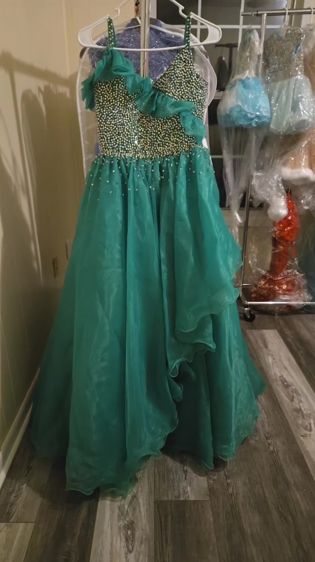 @Trio & Tulle