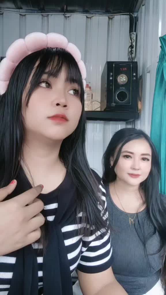 @Yulia Nadiva