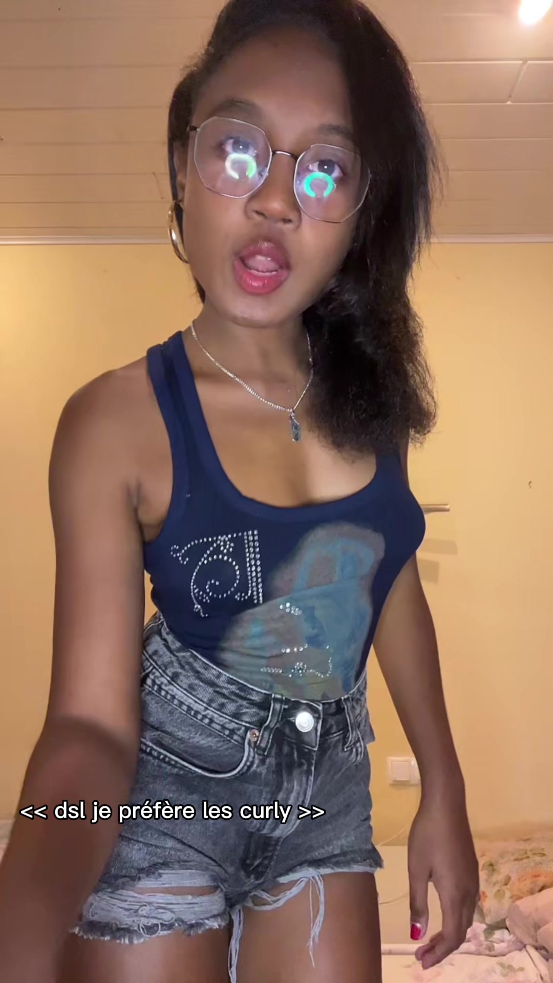 @Petite💋