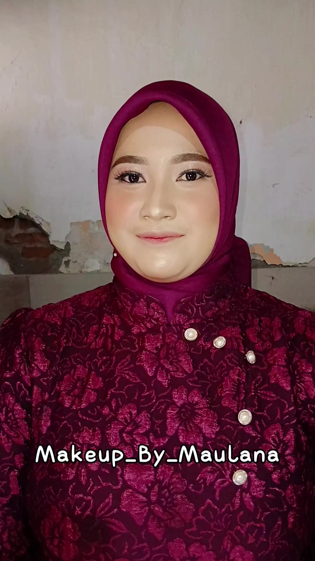 @makeupbymaulana