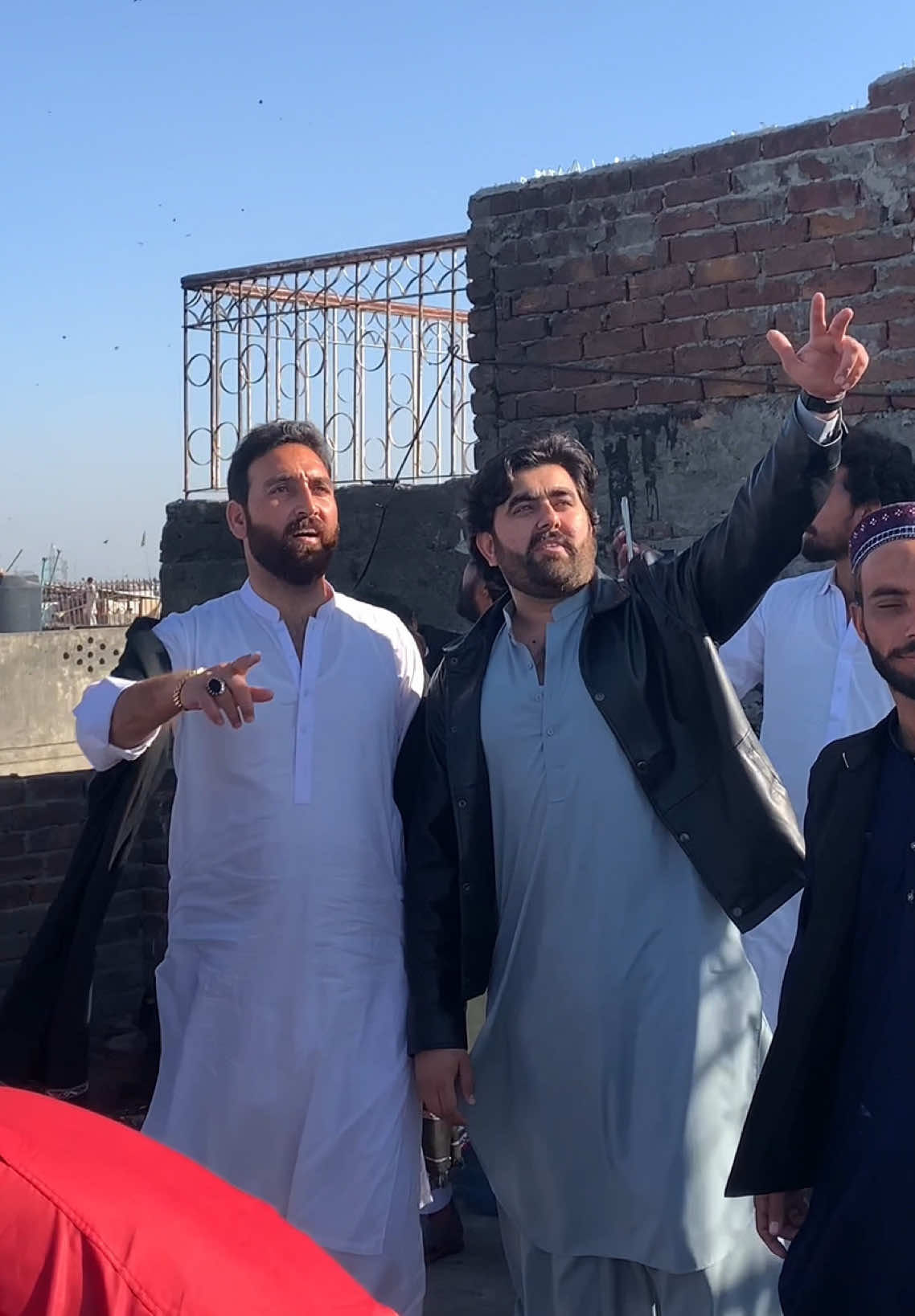 @حمزہ نیازی (سوانسی)