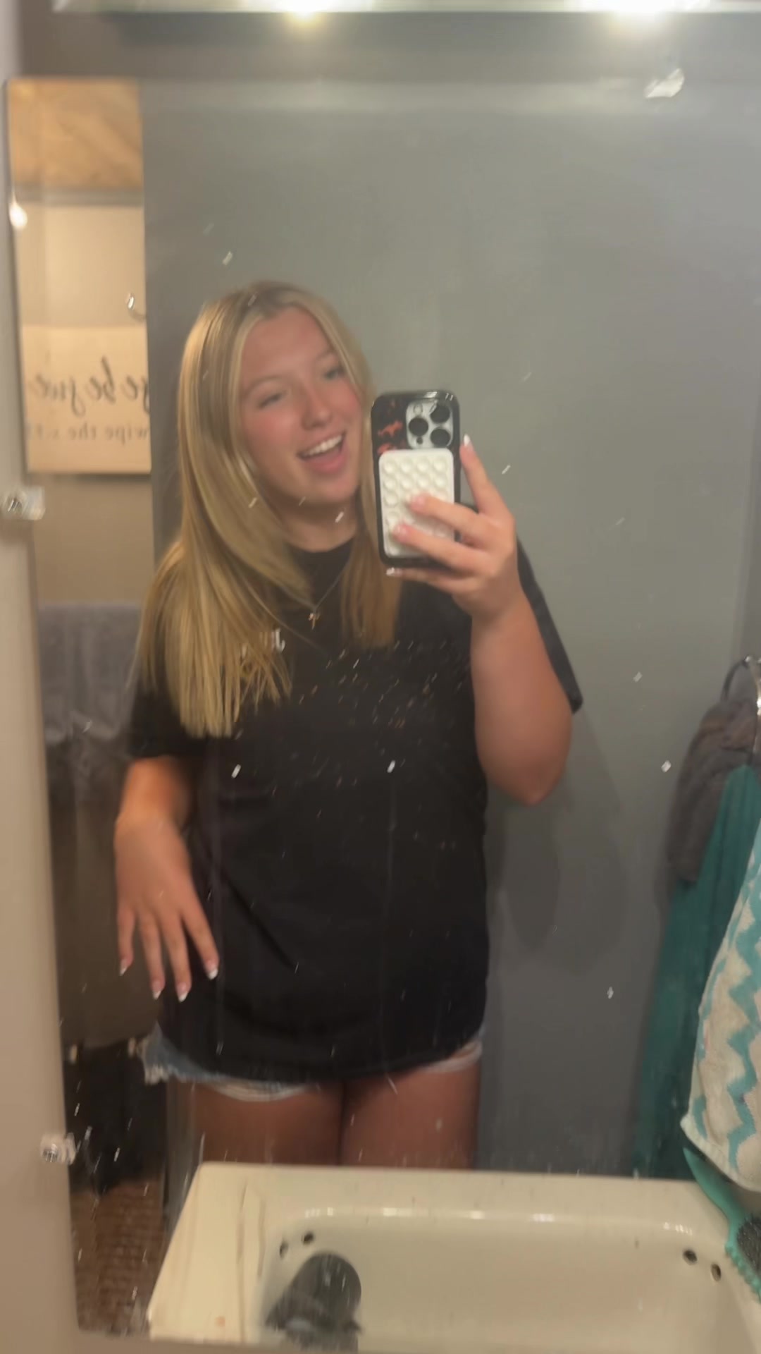 @💩