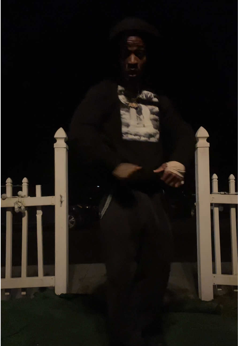 @Mrgetshitlitt83