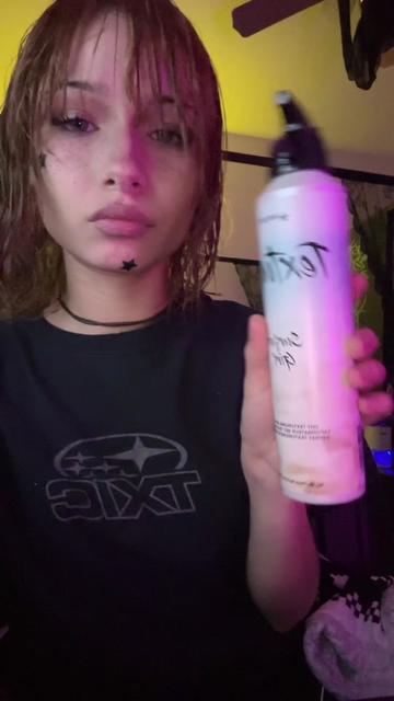 @￼