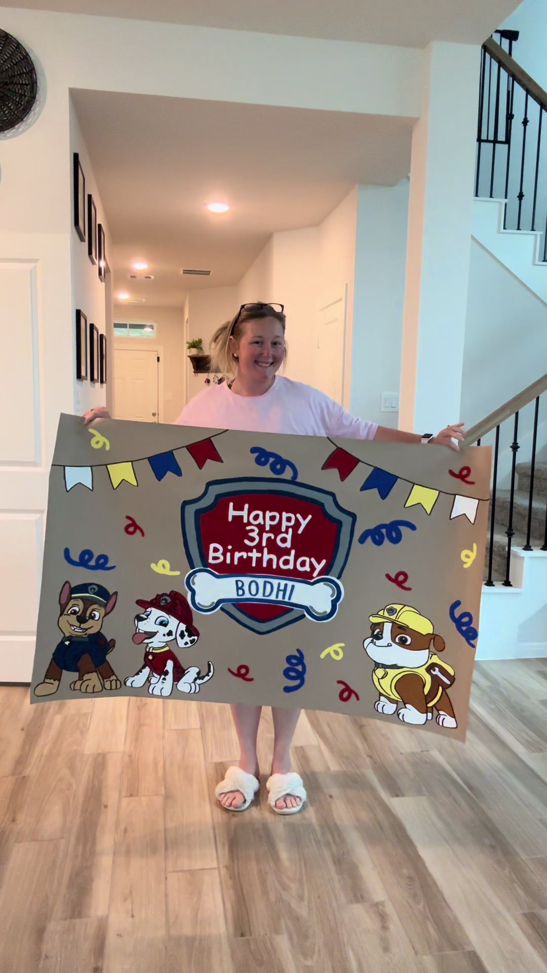 @Lindsey | Banner Artist & Mom