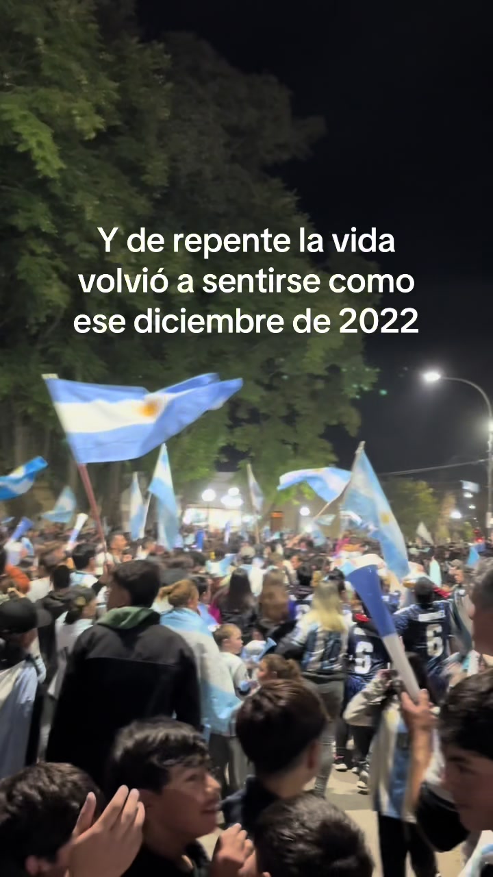 @Eliluna72