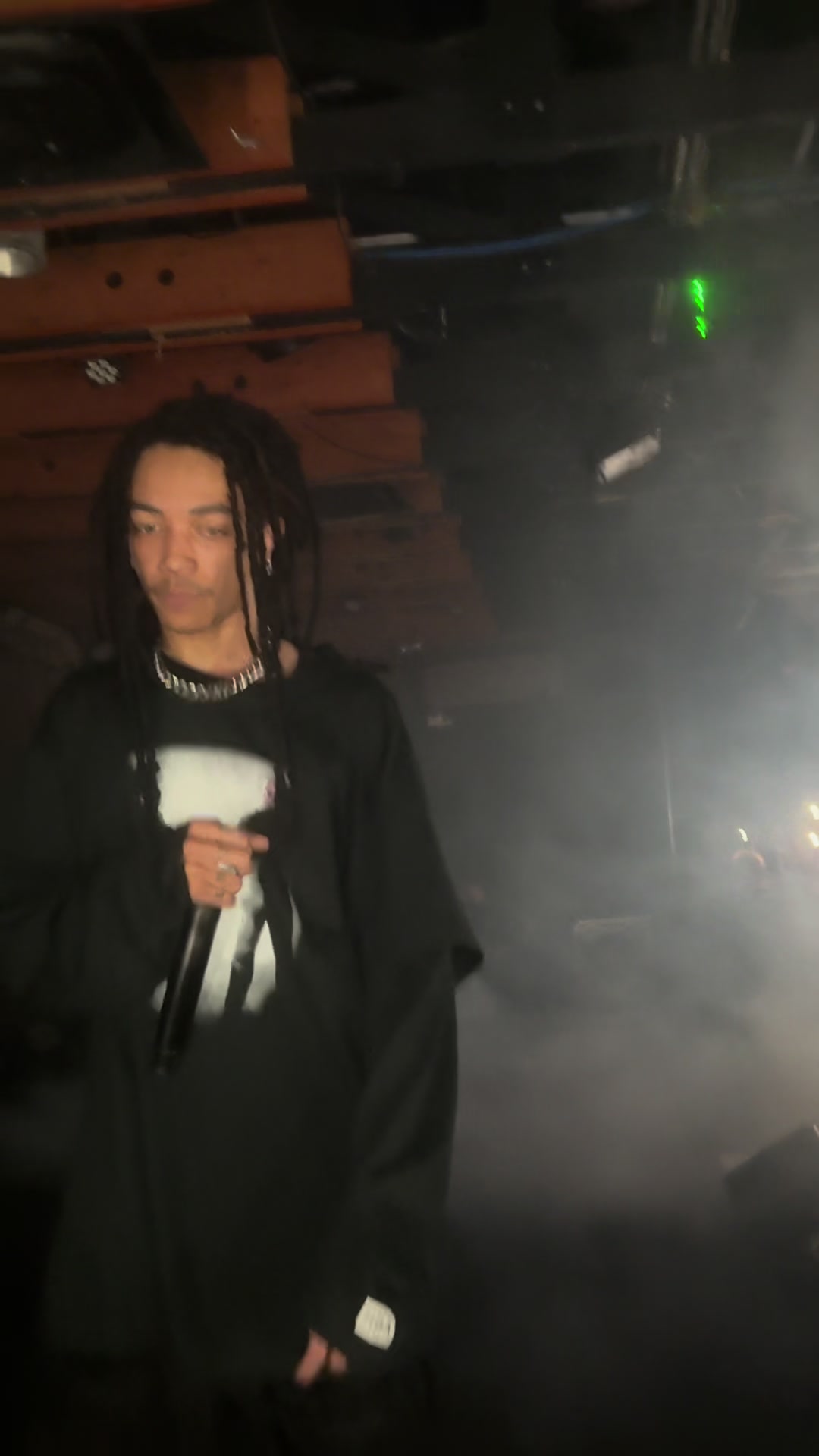 @5