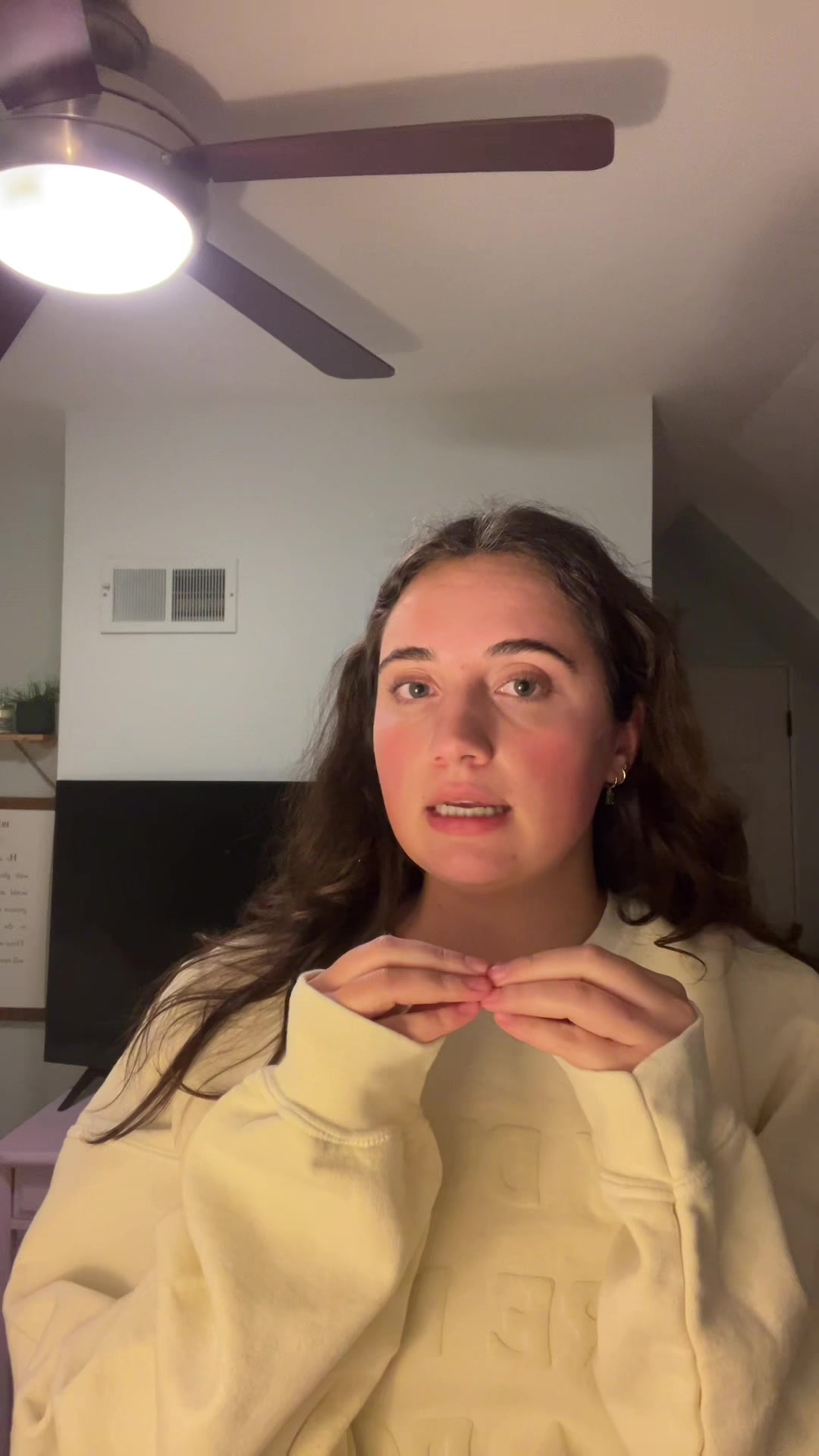 @caroline.klos