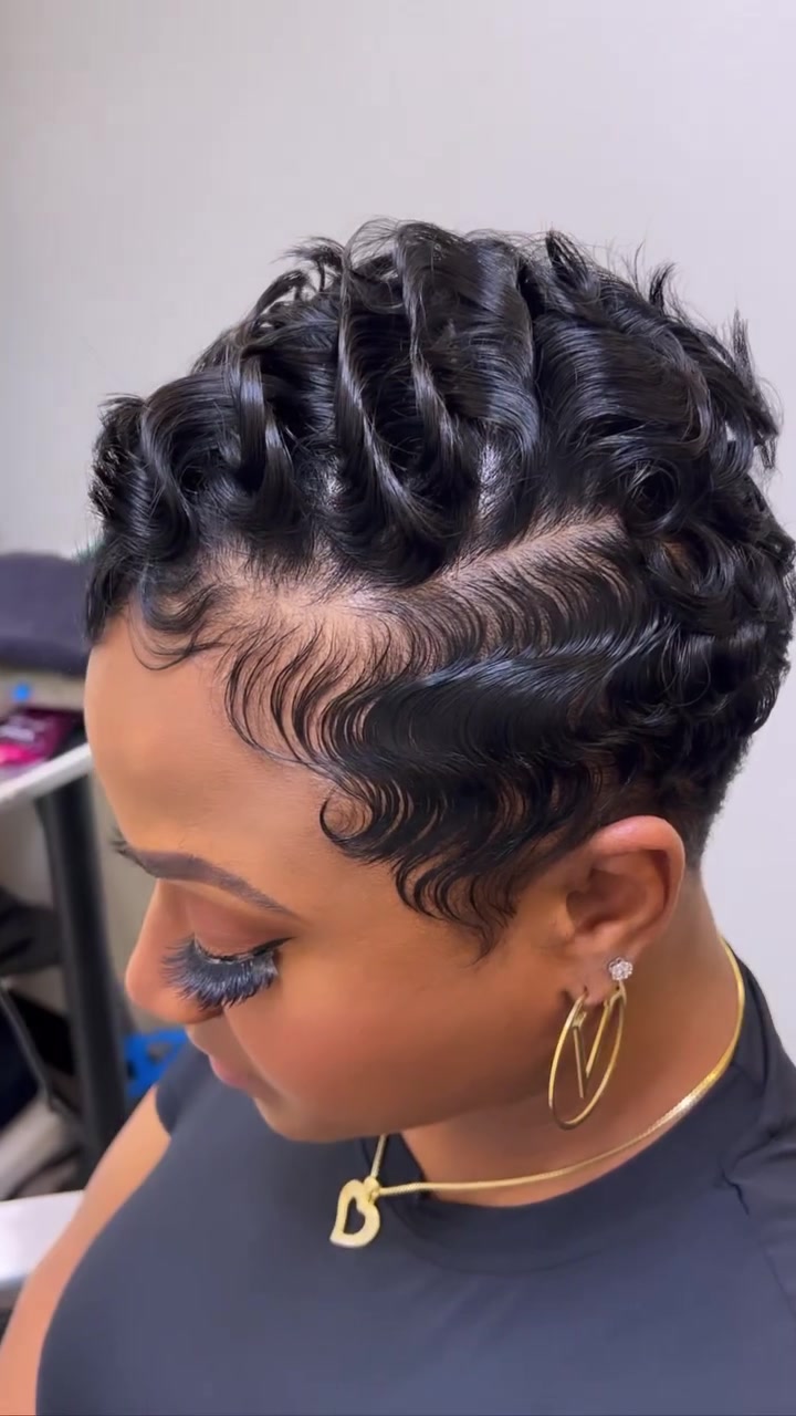 @The_Short_Hair_Expert