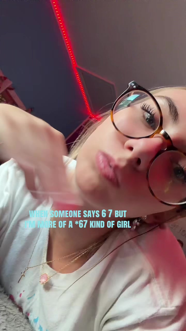@???