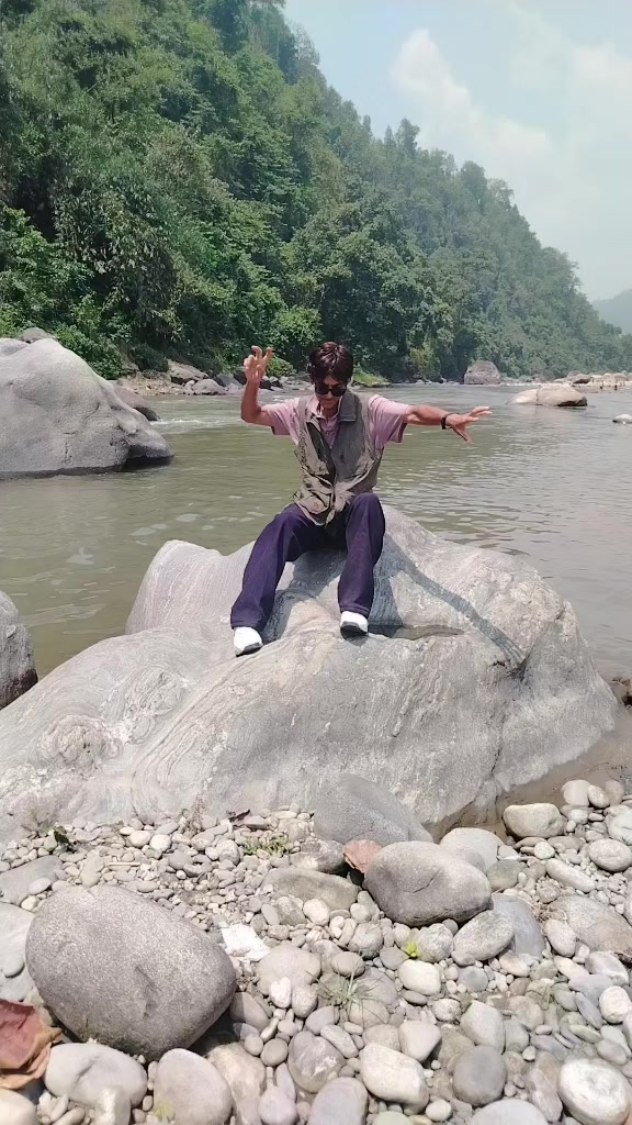 @Raju Mahat