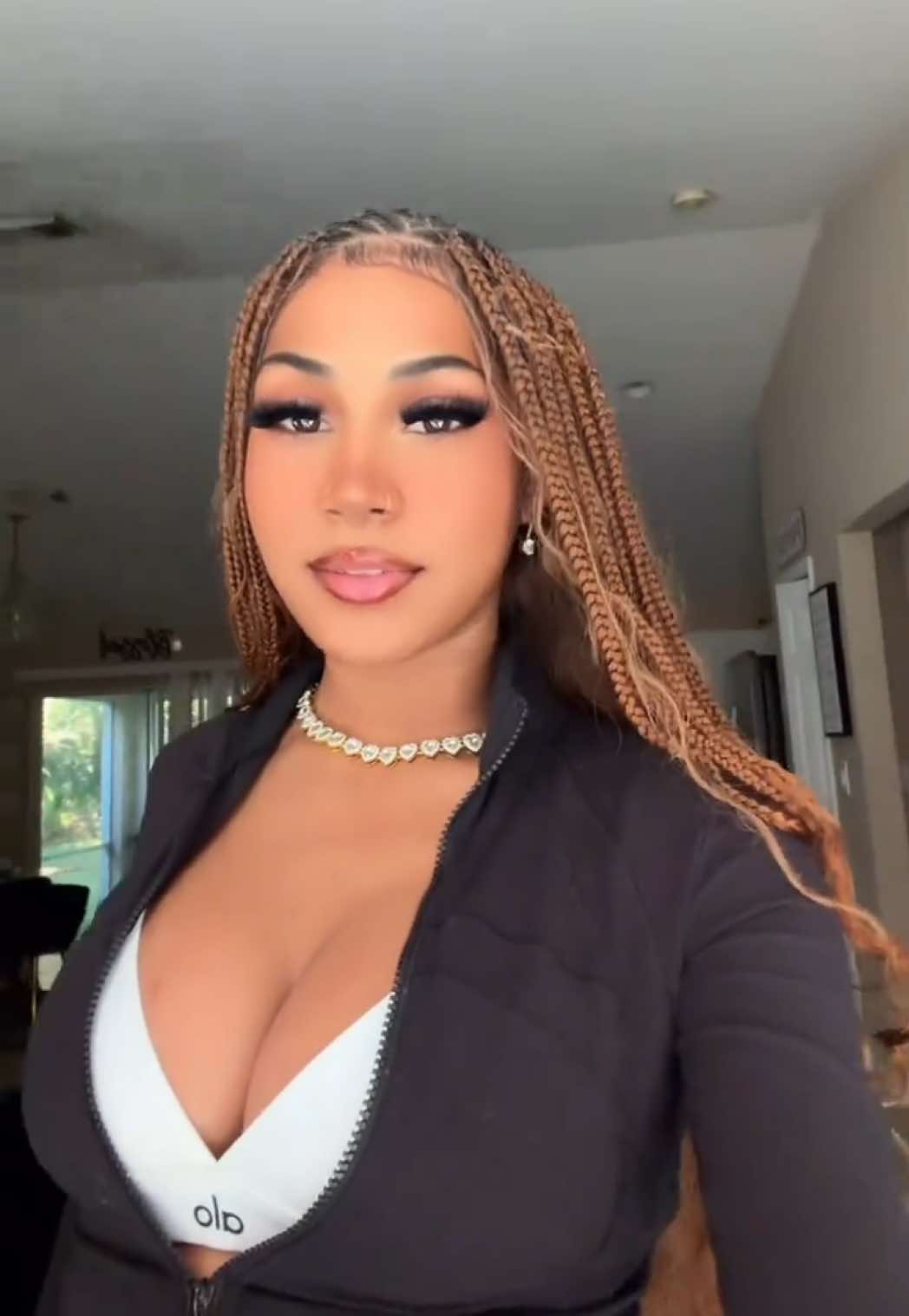@Mariah
