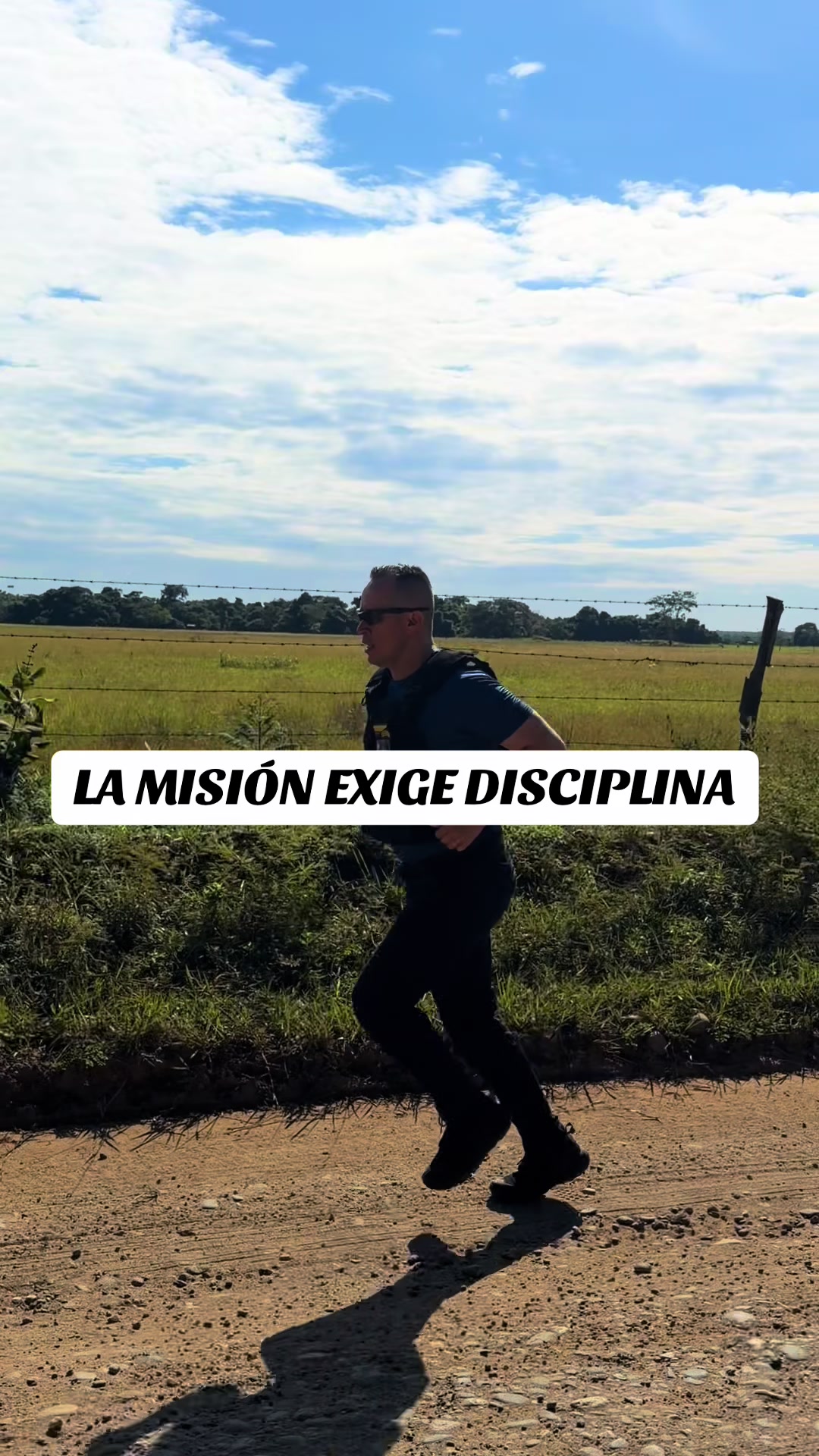 @Sargento James Hernández