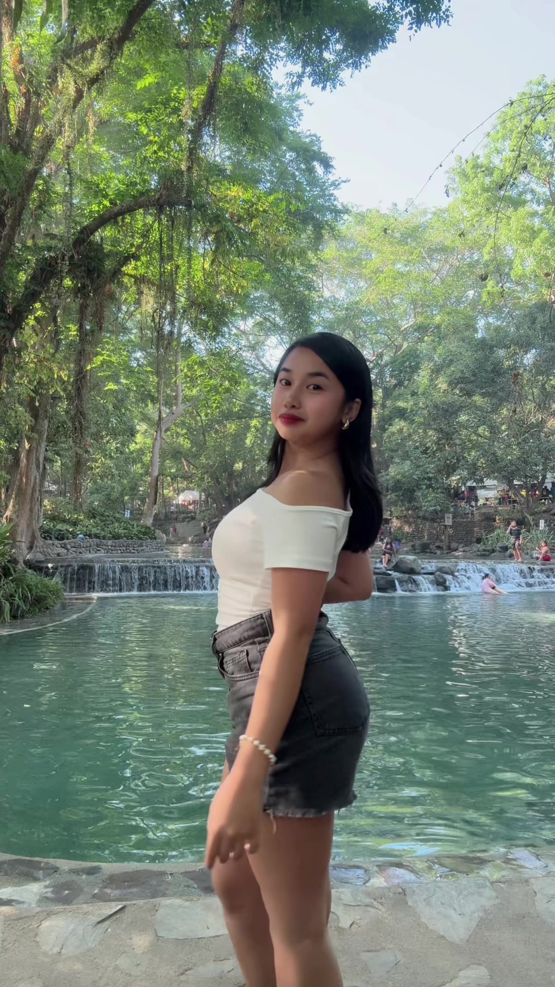 @Ms. 4&rsquo;11 👸